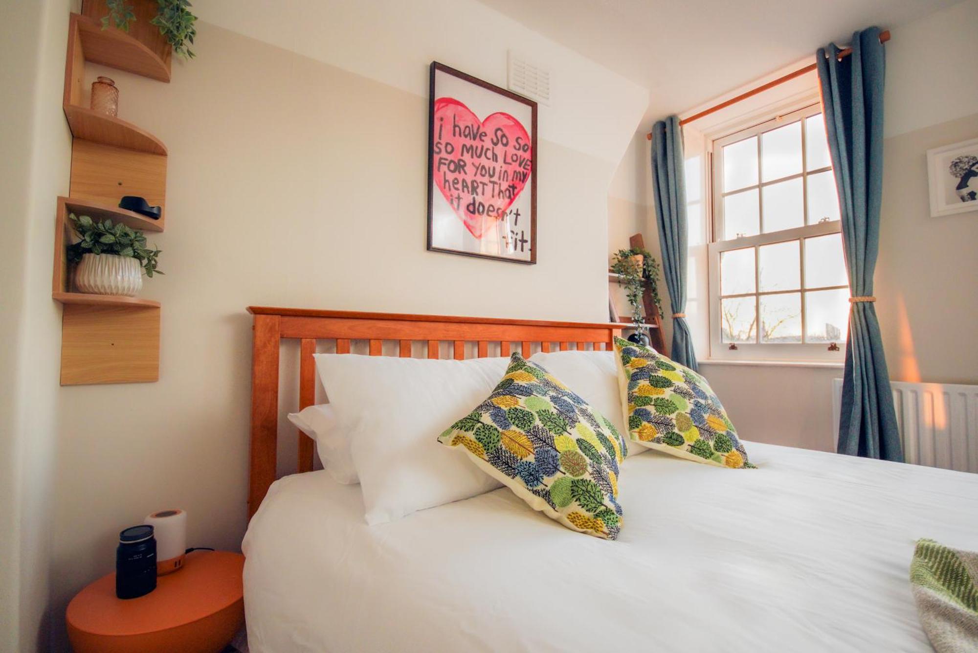 Stylish 1 Bedroom In The Heart Of Angel