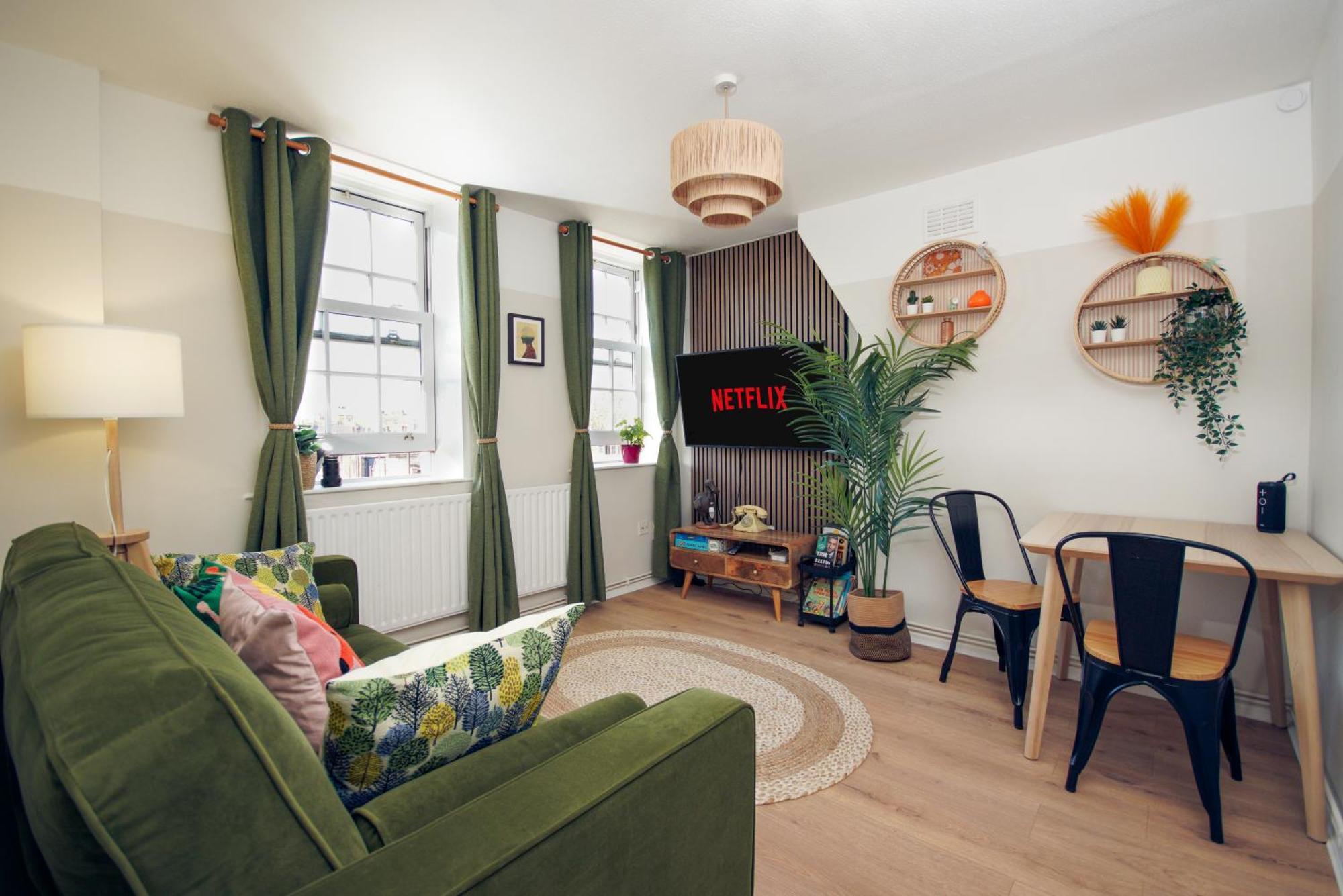 Stylish 1 Bedroom In The Heart Of Angel Appartamento